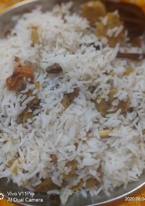 A picture of Gatta pulao.