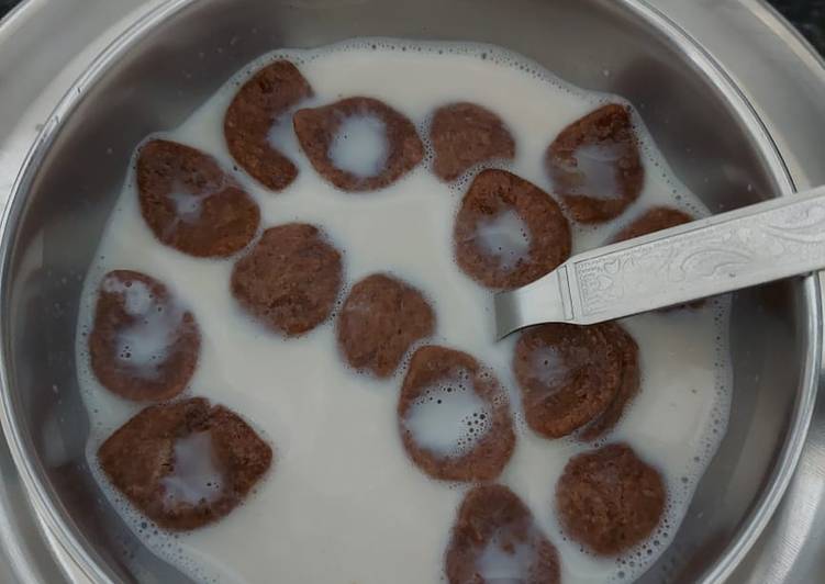 Step-by-Step Guide to Make Any-night-of-the-week Choco chips milk