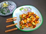 स्मोकीं फ्लेवर - पनीर टिक्का स्टार्टर (Paneer Tikka Recipe in Marathi)
