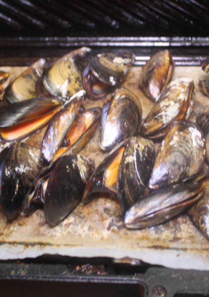 Una foto de Mejillones al grill