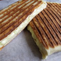 A picture of Pan-fried Cheese Stuffed Bread.