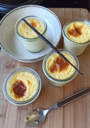 A picture of Vanilla Egg Custard.