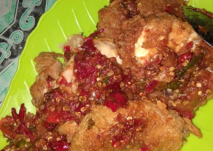 Ayam geprek sambal terasi