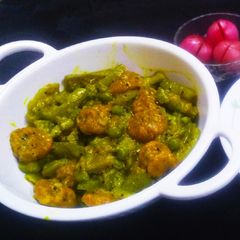 A picture of Turai gatta subji.