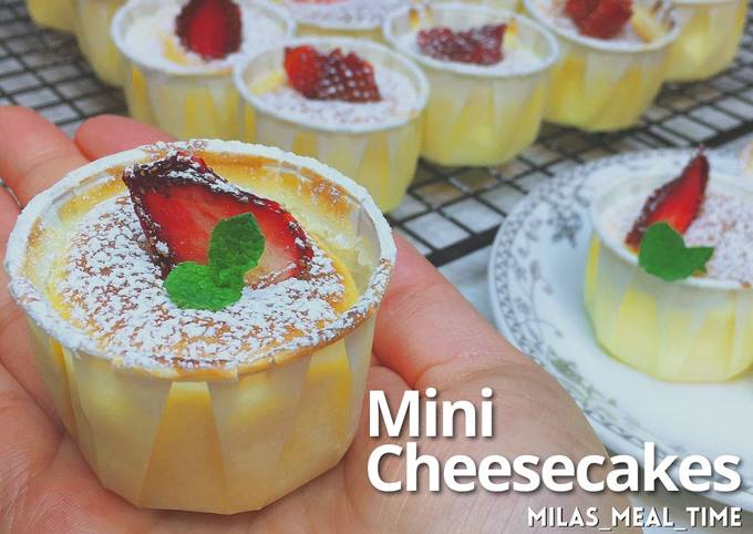 Mini Cheesecakes Recipe by Milas_meal_time - Cookpad