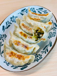 菠菜豆腐餃子|過熱水蒸氣烤箱微波爐 的食譜成品照片