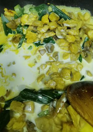 Una foto de Pollo Thai (versión Chilena)