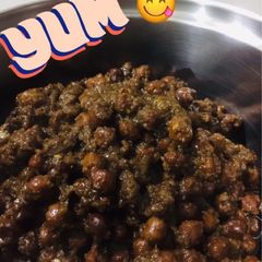 A picture of Chana masala.