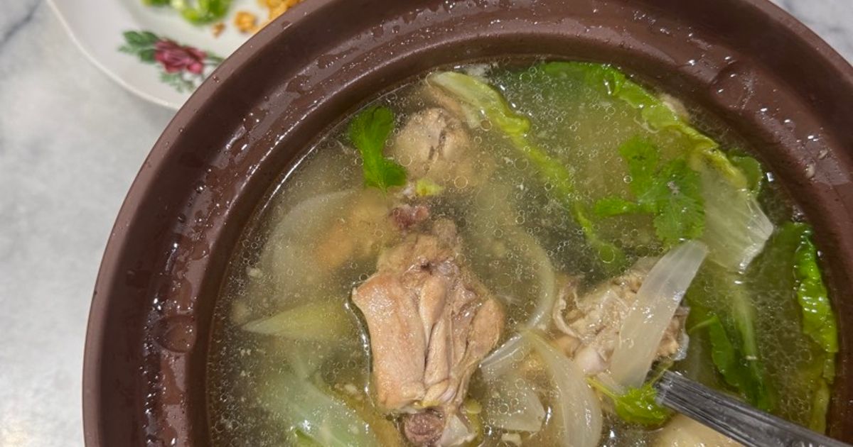 Sup Ayam Hainam
