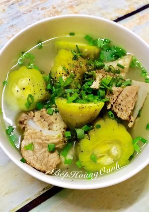 Hình của món Canh Khổ Qua Nấu Sườn.