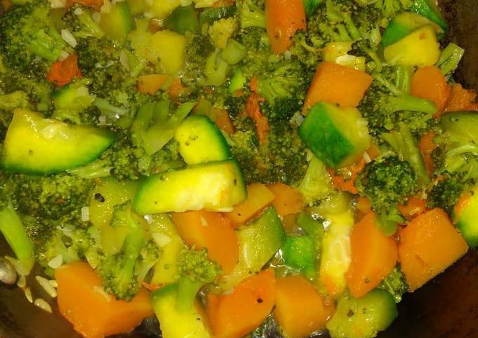 Revuelto de verduras mega fácil Receta de Vicky S- Cookpad
