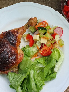 Zöldséggel-sajttal töltött csirkecomb recept fotója
