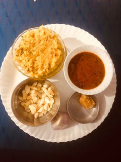લસણ ની ચટણી (Garlic Chutney Recipe In Gujarati) રેસીપી મુખ્ય ફોટો