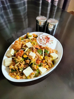 A picture of Leftover Rice To Makeover Friedrice.