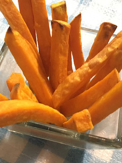 無火料理-健康炸地瓜薯條 的食譜成品照片