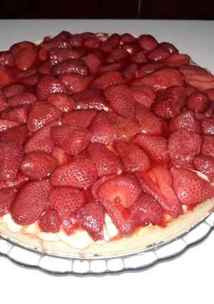 Una foto de Tartaleta de frutillas con crema pastelera (instantánea)