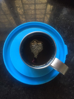 கடுங்காப்பி(பால் இல்லாதது)(village style black tea recipe in tamil) செய்முறை முக்கிய புகைப்படம்
