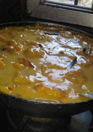 पकौड़े की कढ़ी(pakode ki kadhi recipe in hindi) रेसिपी मुख्य फोटो