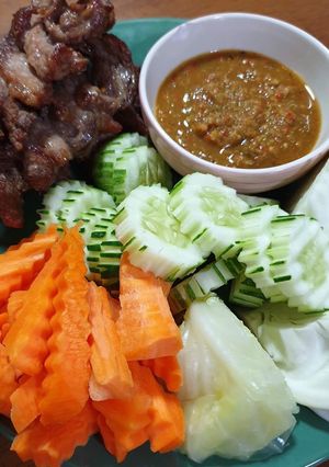 รูปของ หมูปลาร้า