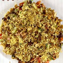 Ghughari chaat / bhel Recipe A picture of Ghughari chaat / bhel Recipe.