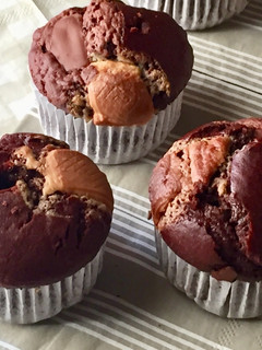 Una foto de Muffins 3 chocolates en thermomix para 5°cumplemes de Mateo 🎂👶🏼🍫