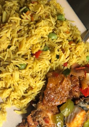 A picture of Fried rice with fish Manchuria.