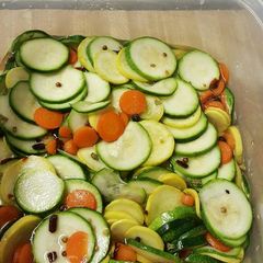 A picture of Pickled Veggie Salad.