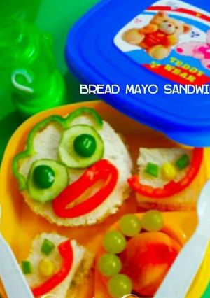 A picture of Bread Mayo Veg Sandwich.