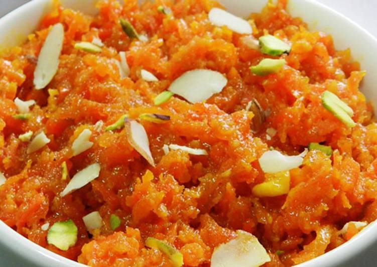 Gajar Ka Halwa - Carrot Dessert