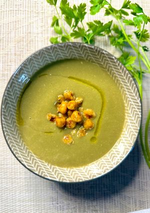 Una foto de Puré de alcachofas y garbanzos - Receta aprovechamiento