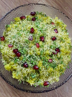 અમીરી ખમણ (સેવ ખમણી) રેસીપી મુખ્ય ફોટો