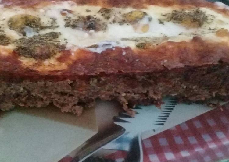 Bolo de carne moida recheado com bacon e ovos - Tudogosreceitas