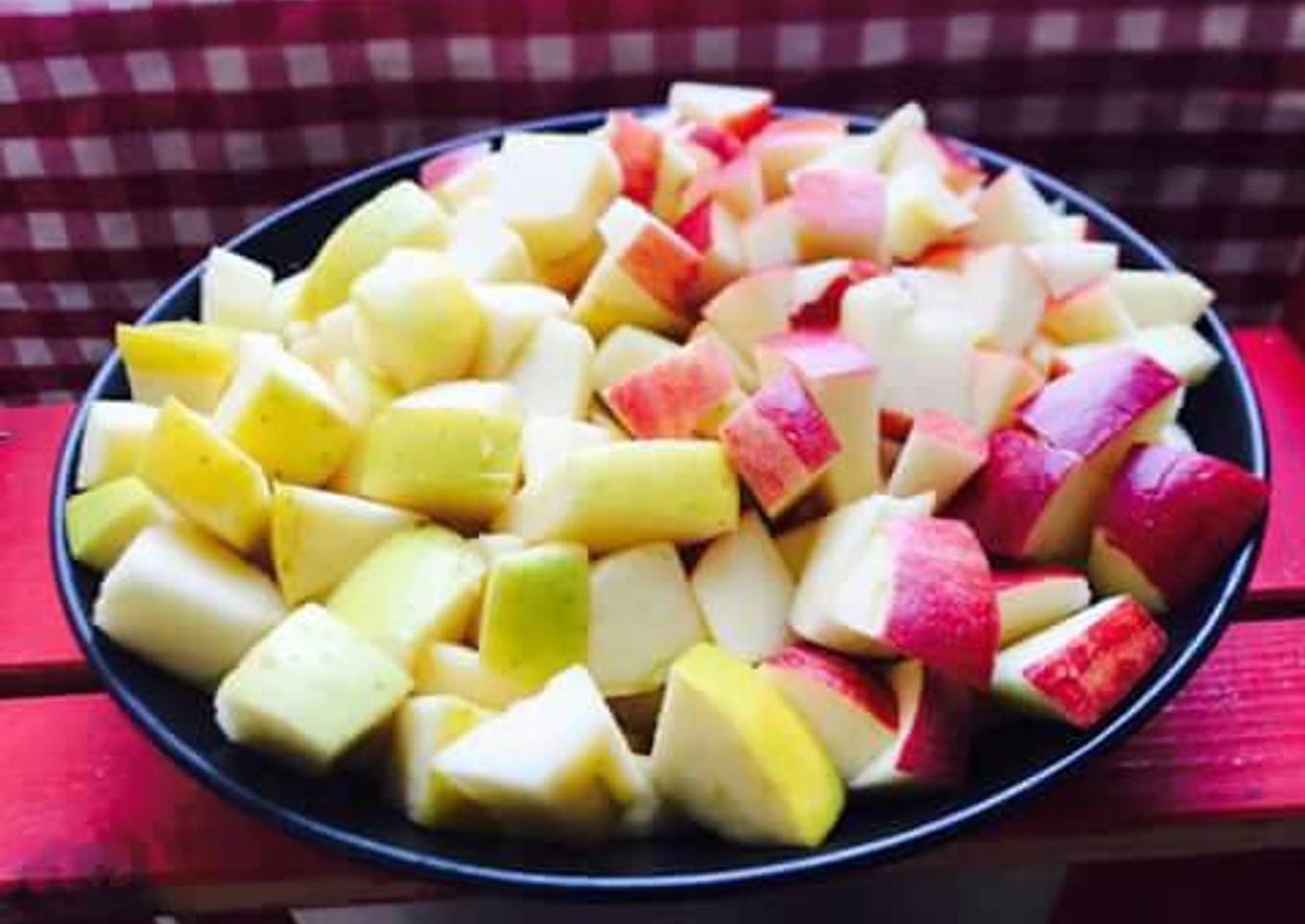 Apples cuts