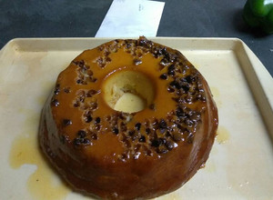 Una foto de Budín de coco cremoso