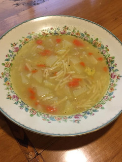 Una foto de Sopa de pasta y papa a la napolitana
