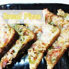 A picture of Bread Pizza.