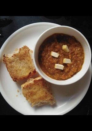 A picture of Pav bhaji.