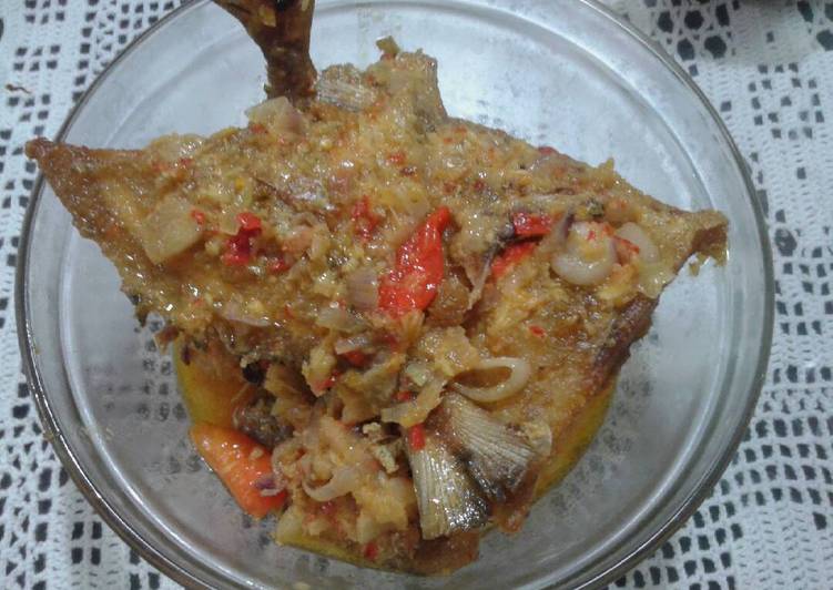 Resep Bawal Acar Kuning Anti Gagal