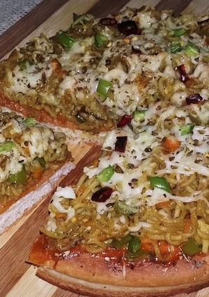 A picture of Quick masala maggi pizza.