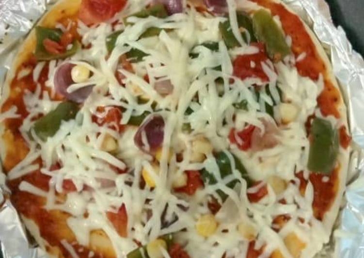 Simple Way to Prepare Any-night-of-the-week Homemade Fresh Veggie Pizza
