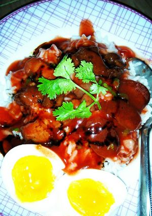 รูปของ ข้าวหมูแดงโลโบไข่มะตูม