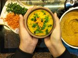 شوربة الجزر بالكاري والزنجبيل