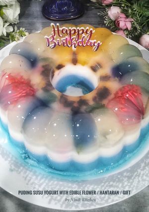 Foto resep Puding Susu Yogurt with Edible Flower / Hantaran / Gift