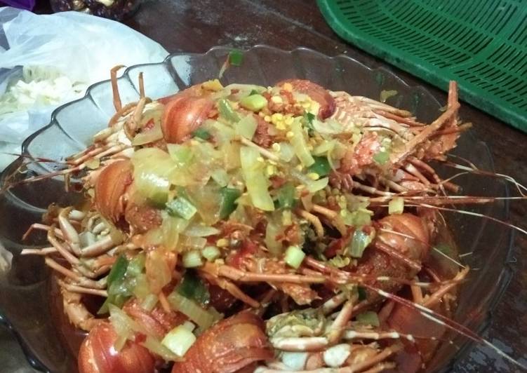 Baby lobster asam manis ala chefRin