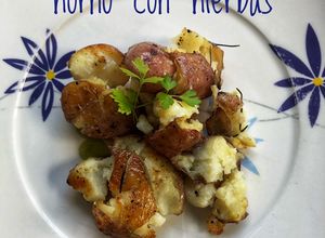 Una foto de Papines al horno con hierbas