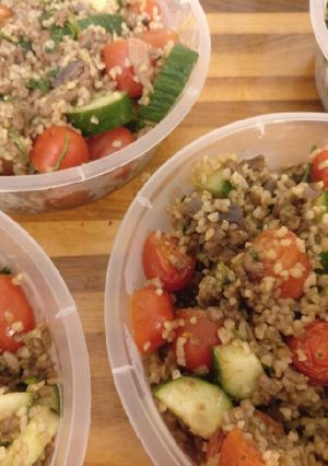 A picture of Mexican(ish) Hearty Salad.