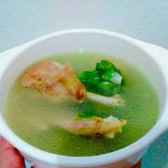 A picture of Sup Ayam kampung Brokoli (Mpasi 9 bulan +).