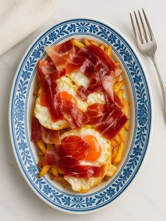 Una foto de Huevos Rotos con Jamón 🍳