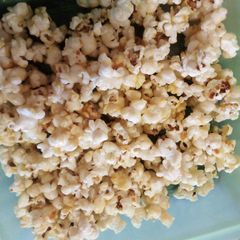 A picture of Sugar and butter popcorn!.