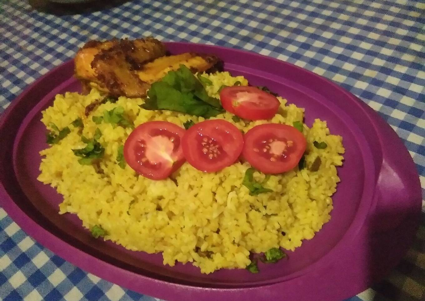 Nasi goreng bumbu ayam betutu